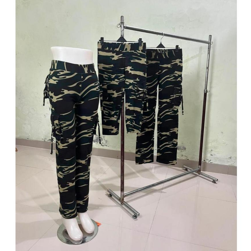 Celana Senam Wanita/Celana Senam Kantong Cargo 4 Loreng Army/Celana Senam 3/4 Cargo Loreng