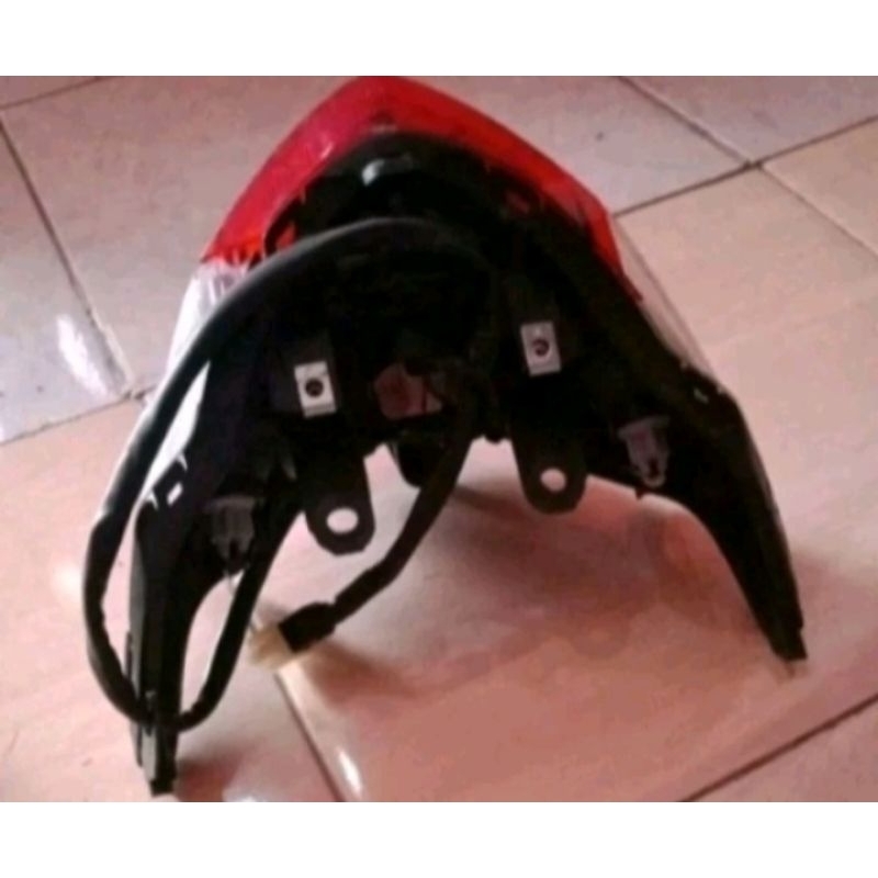 LAMPU STOP BELAKANG MOTOR BEAT FI ORIGINAL COPOTAN