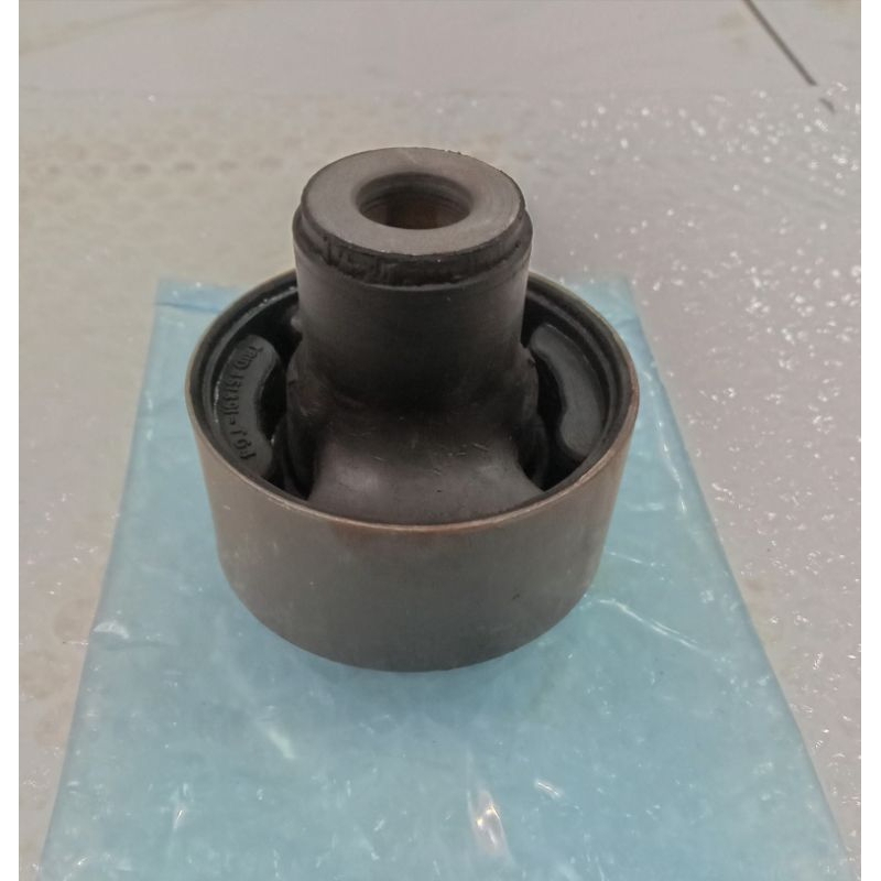 BUSHING ARM HONDA BRIO MOBILIO