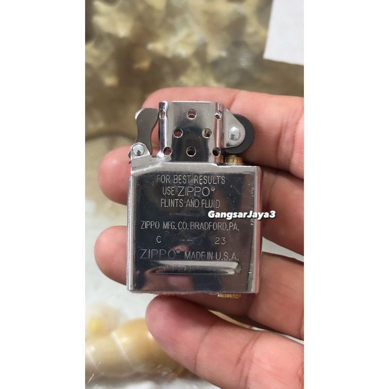 insert korek zippo original USA