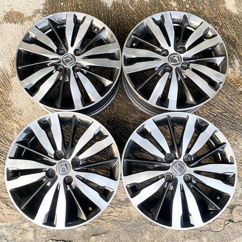 velg oem jazz RS GK5 R16 ORIGINAL second bisa paketan ban