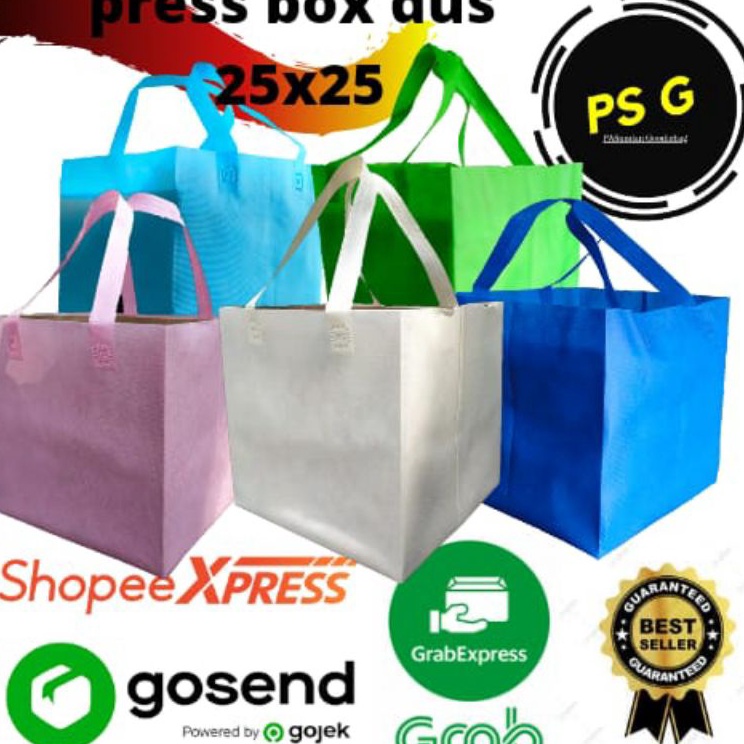 

Spunbond box gift hajatan 25x25full presDUS KOTAK isi 12pcs