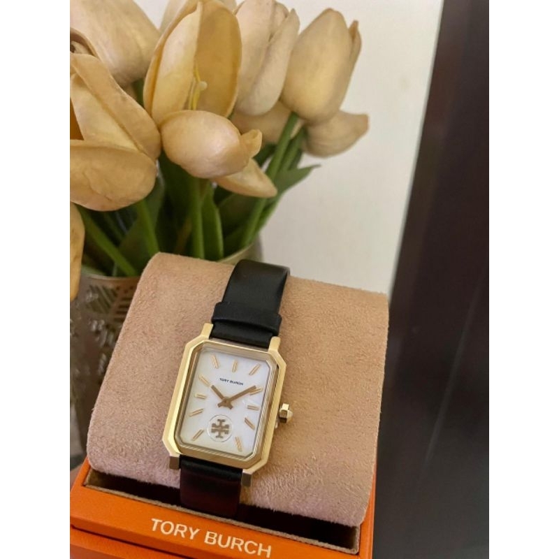 Jam Tory Burc* Robinson Watch Black Leather Gold-Tone / Jam TB Robinson Watch Black Leather Gold-Ton