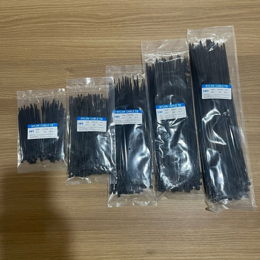 

Kabel ties 10cm 15cm 20cm 25cm 30cm nylon cable ties hitam