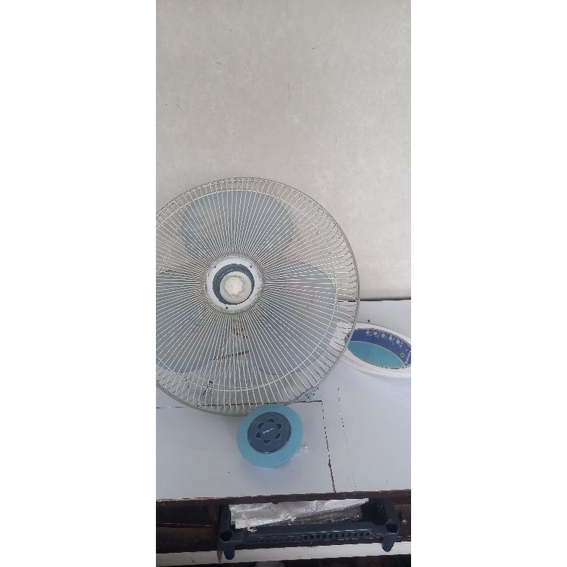 kipas angin miyako remote dinding