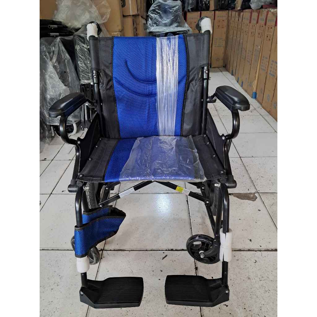 Kursi roda arjuna avico / Kursi roda travel Avico nyaman/ Kokoh - maroon avico