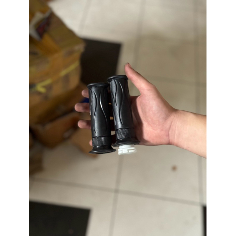 HANDPAD GRIP + PIPA GAS MOTOR HONDA BEAT SCOOPY SPACY VARIO BEAT KARBU