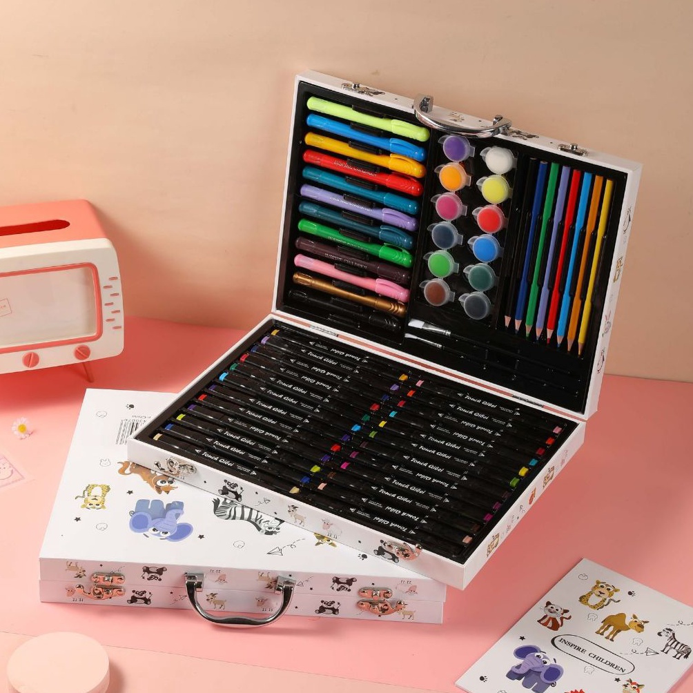 

PROMO WD Crayon Set 58pcs Koper Aluminium Besi Krayon Pensil Warna 58 Pcs Box Alat Lukis Anak Koper Set CR 58 Nyaman