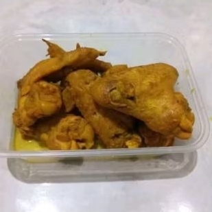 

Sayap Ayam Ungkep Bumbu Kuning 1kg Isi 8 Potong Siap Goreng.