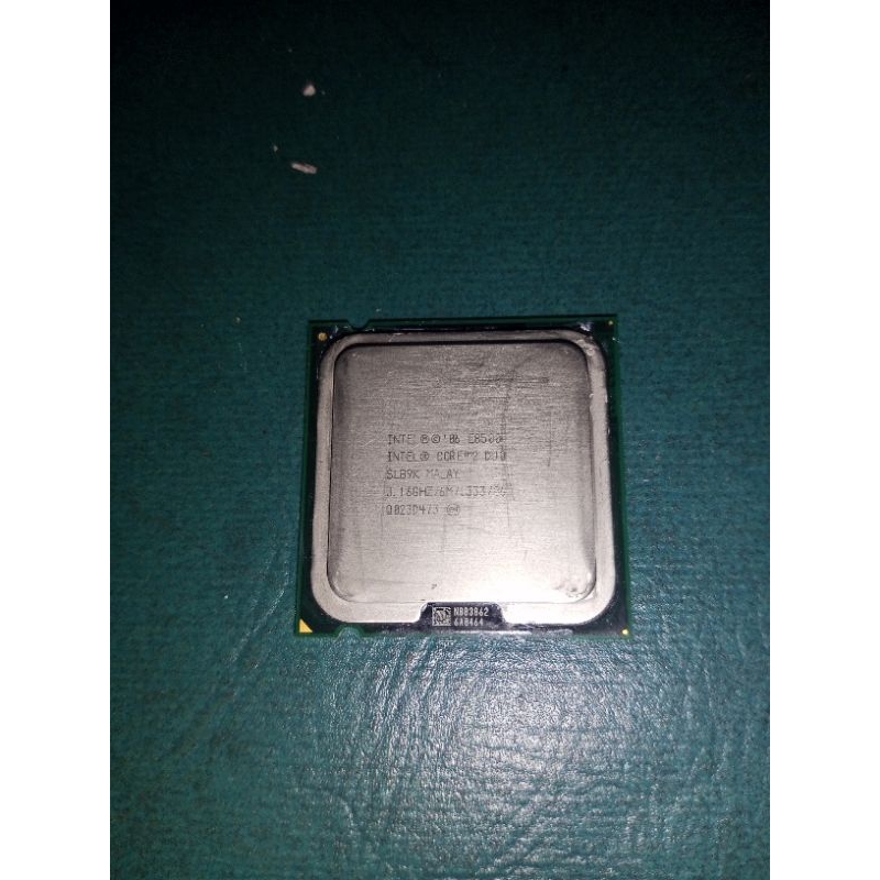 Processor intel core 2 duo e8400 e8500 lga 775 tray