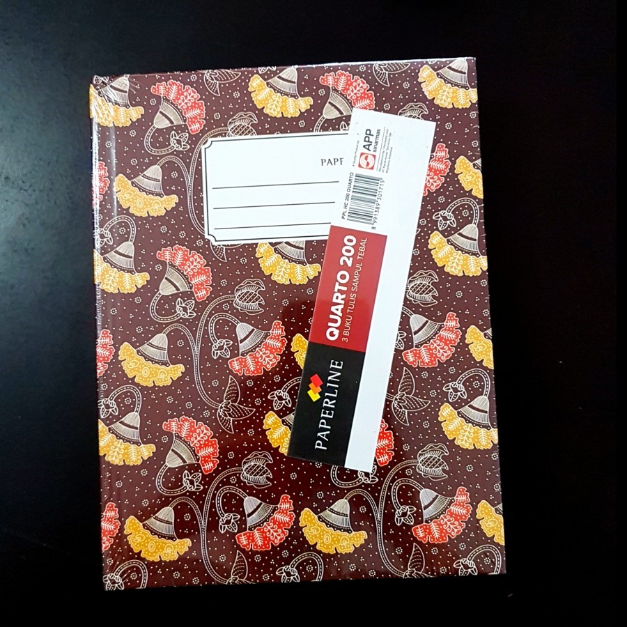 

Buku Tulis Hardcover Tebal PAPERLINE Kuarto isi 200 lembar