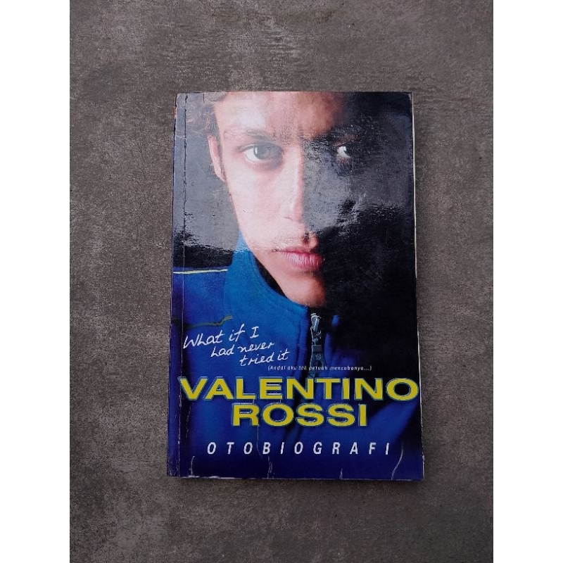 BUKU VALENTINO ROSSI OTOBIOGRAFI