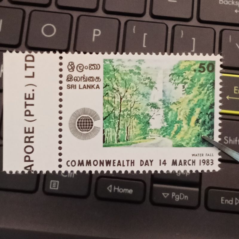

Perangko Sri Lanka .50 Rupee Commonwealth Day 1983 Waterfall Mint - Prangko Srilanka