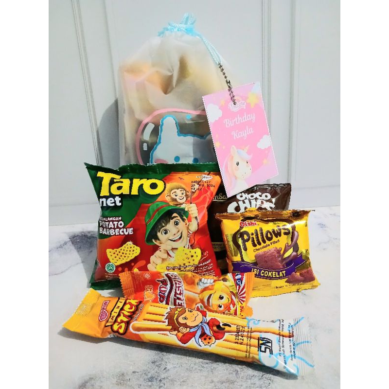

Paket Snack Ulang Tahun Kemasan Hemat Hampers Birthday