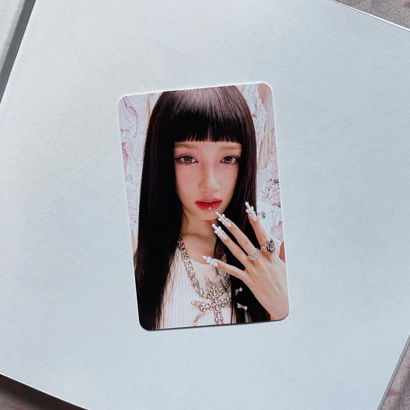 PC LEESEO IVE ALBUM SWITCH OFFICIAL PHOTOCARD ON OFF SPIN LOVED VER BENE BENEFIT WONYOUNG LIZ REI YU