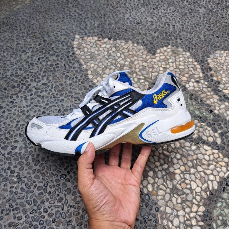 Asics GEL-Kayano 5