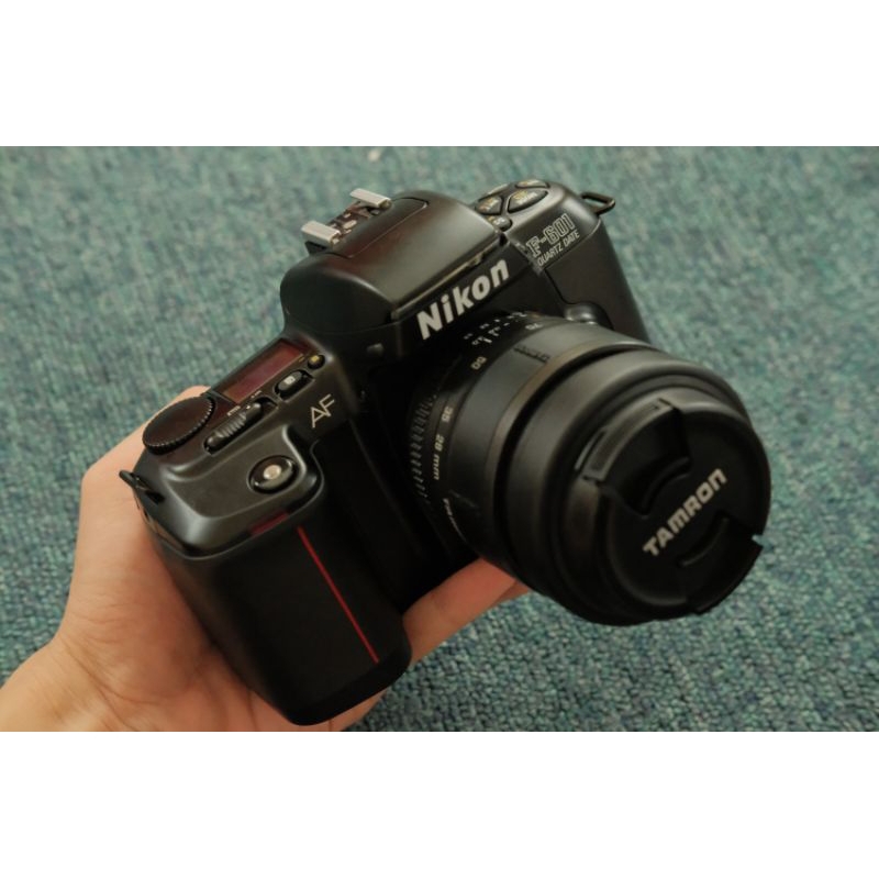 Nikon F601 + Lensa Tamron 28mm-70mm f3.5 kamera analog SLR