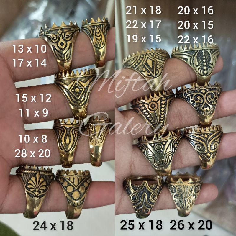 Emban cincin kuningan sari gerigi