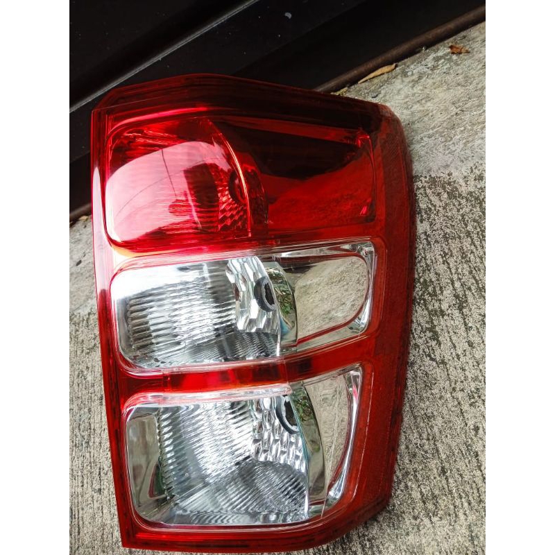 Stoplamp Lampu Belakang Suzuki Grand Vitara Original