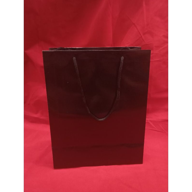 

Paperbag buku glossy terlaris Paperbag ukuran 20×25×10