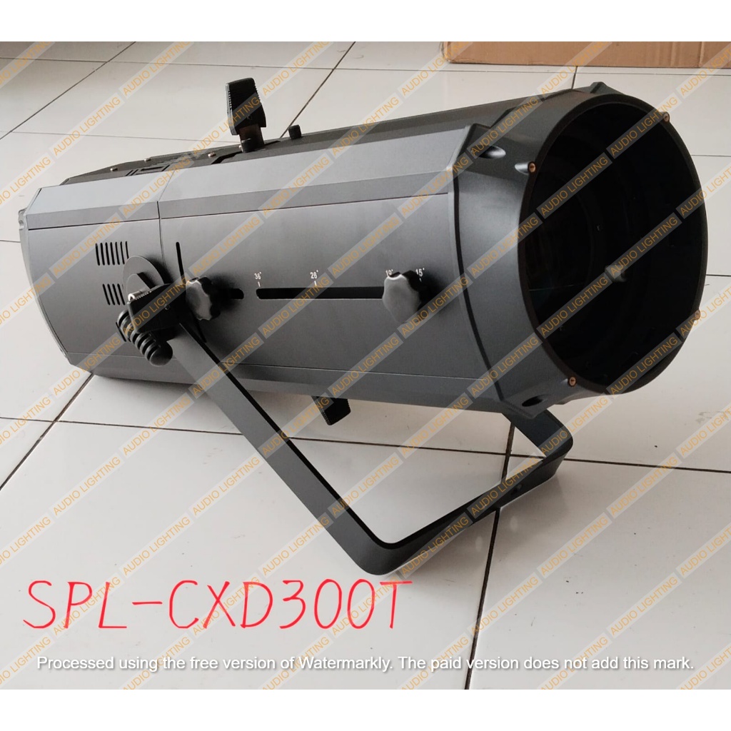 Lampu Fresnel 300 watt zoom - SPL CXD300T