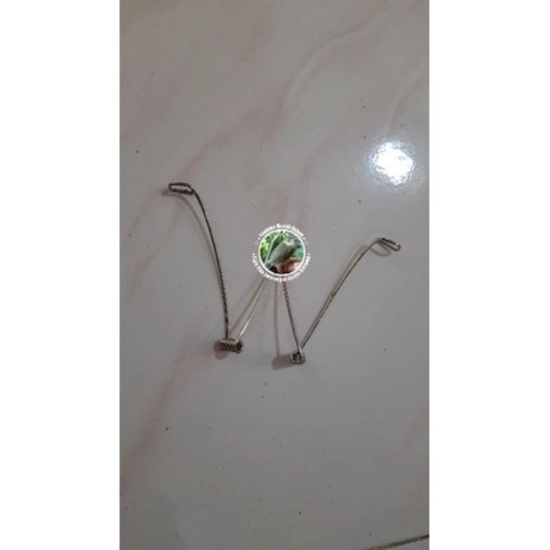 per pegas untuk sangkar pikat  burcil ukuran 0,8 mm ( satu pasang )