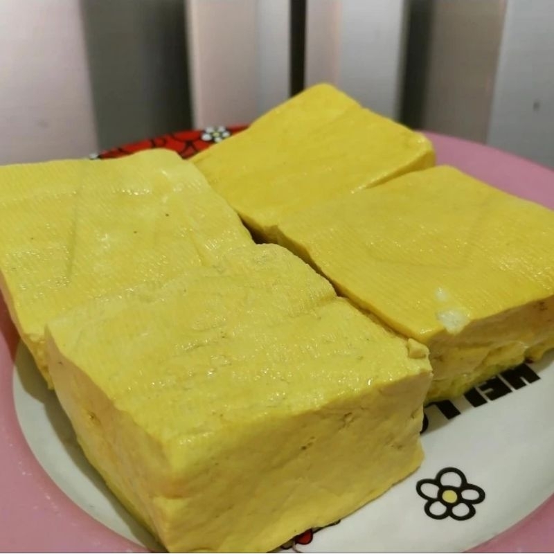 

Tahu kuning isi 10 pcs