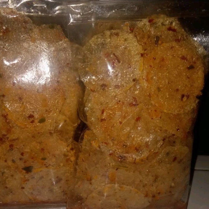 

keripik kaca pedas daun jeruk