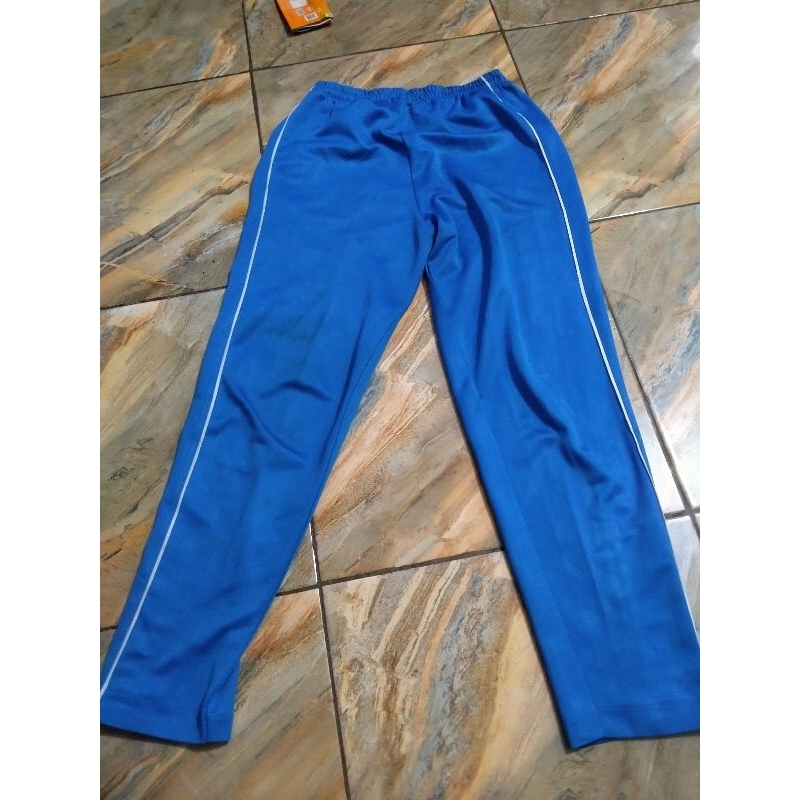 PRELOVED SERAGAM SEKOLAH OLAHRAGA SMPN 213