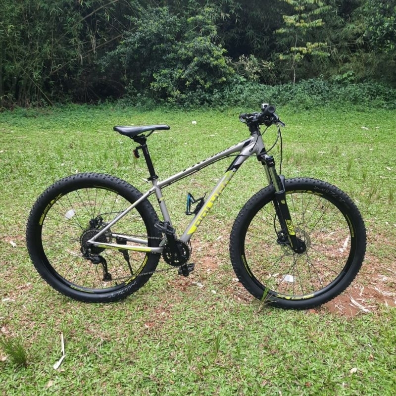 POLYGON PREMIER 5 TAHUN 2021