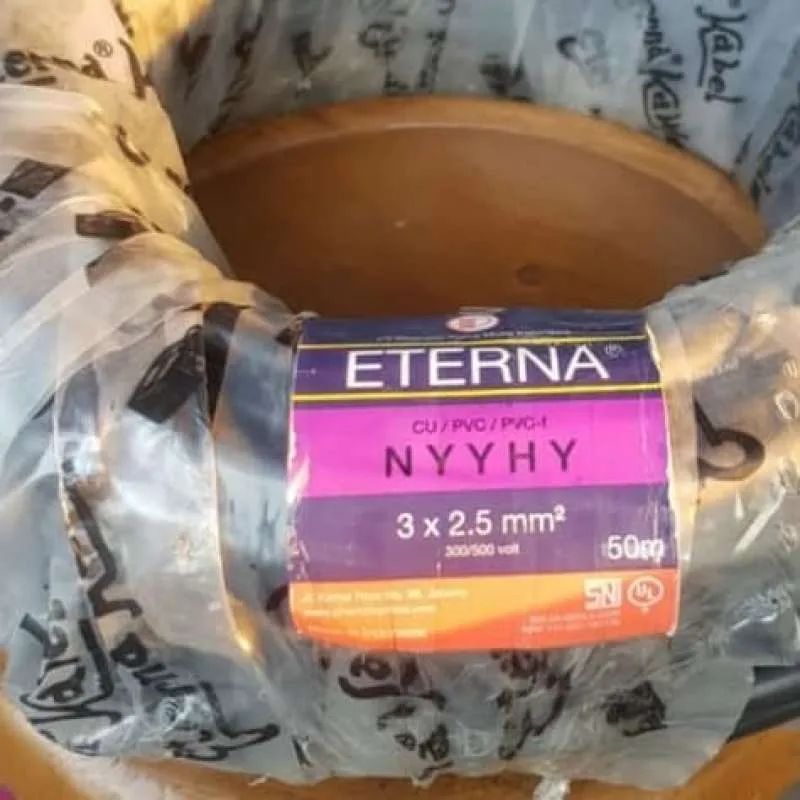 Kabel nyyhy 3x2.5 serabut 100m eterna