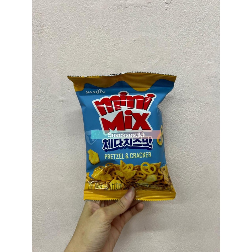 

SAMJIN PRETZEL CRACKER MINI MIX CHEDDAR CHEESE TASTE KOREA