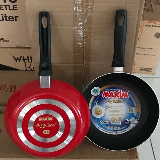 TEFLON MAXIM 22CM/TEFLON MAXIM VALENTINO 22 CM/TEFLON VALENTINO MURAH BATAM