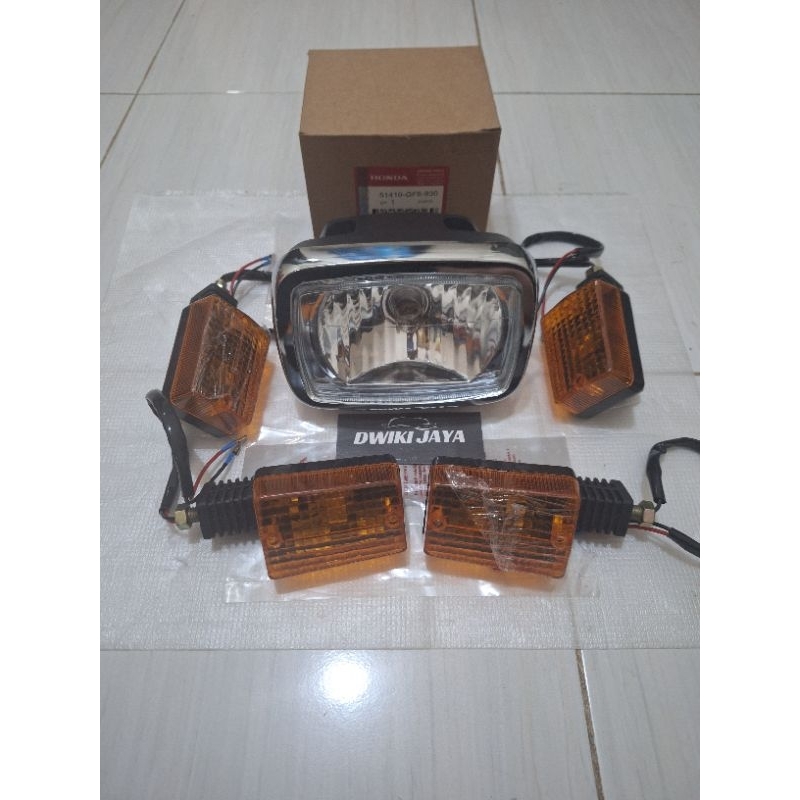 Lampu depan Win tua+Lampu Sein Depan Belakang GF6 Honda Win 100 (tajun tua) Kualitas Original