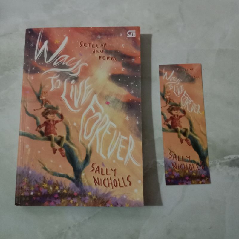 BOOKED novel preloved ways to live forever