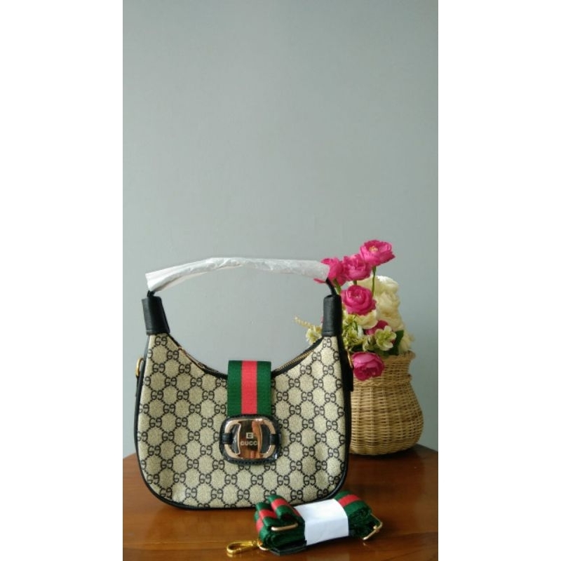 Tas model bulan sabit gucci Tas wanita viral Tas kekinian Tas Terbaru Tas cewek sekarang Tas Terbaru