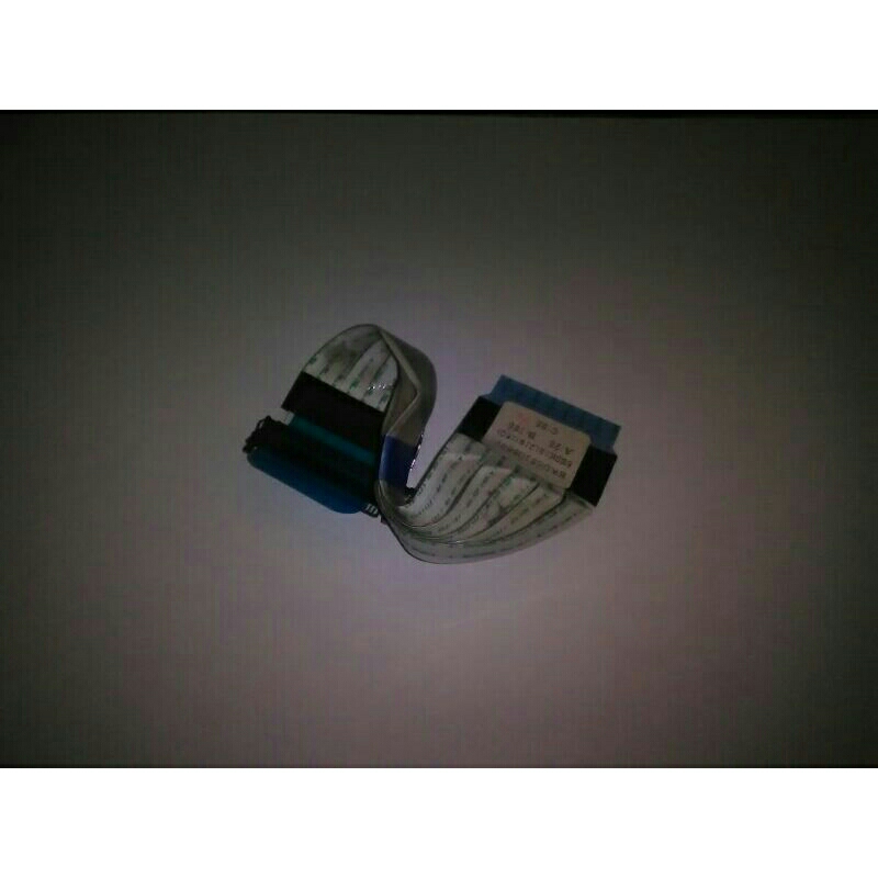 kabel fleksibel tv LG 19LN4050