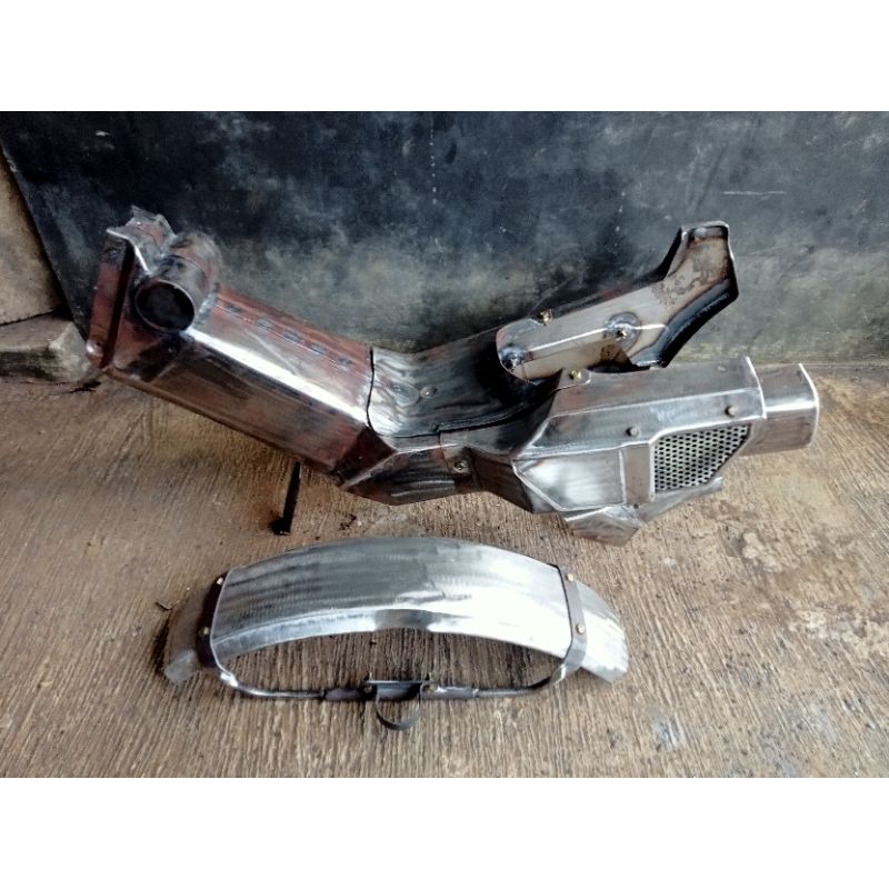 Bodyset + Spakbor dpn honda ct125