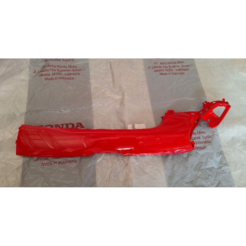 cover under L side underside kiri cover bawah kiri scoopy new 2023,2024 K2F Merah cabe original