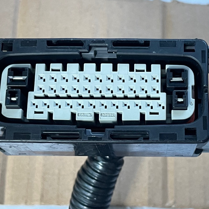 Soket ABS ECU Toyota Daihatsu Calya Sigra