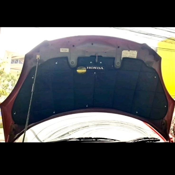 Peredam Kap Mesin Brio Satya 2016