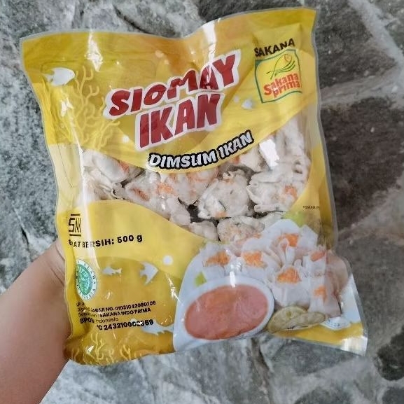 

SAKANA Siomay Ikan Besar 500gr Shumai Halal Plus Saus isi 17 Dimsum Lezat Kenyal