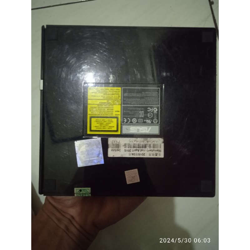 Cd room eksternal asus