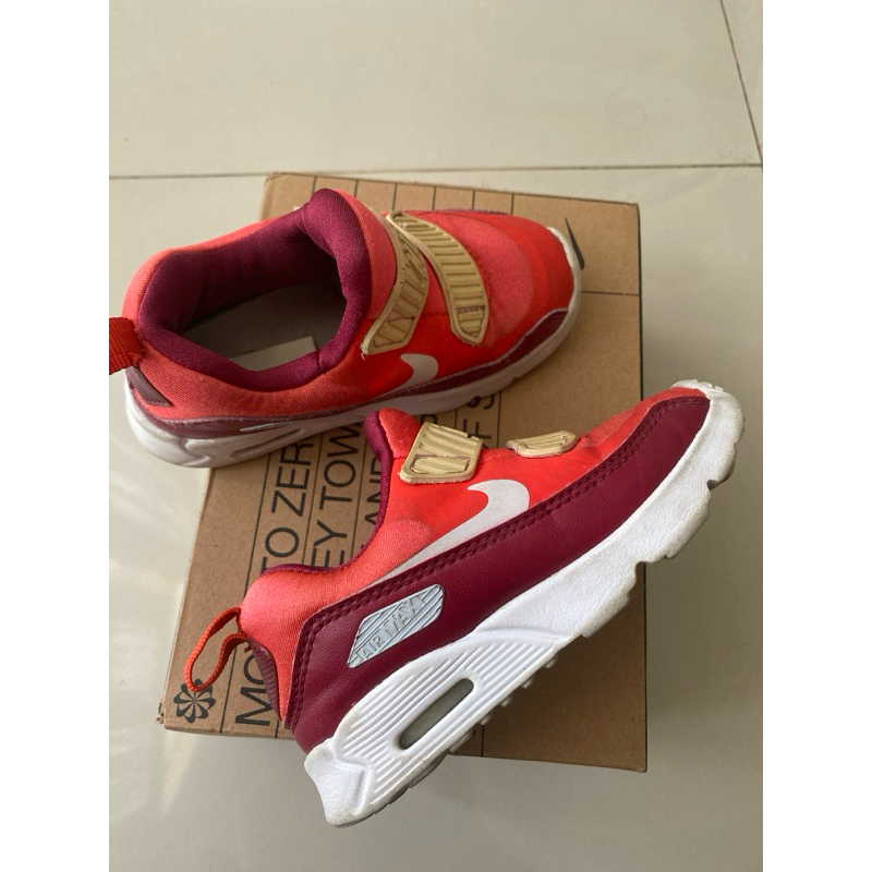 preloved nike air max kids red white size 25 14cm made in vietnam