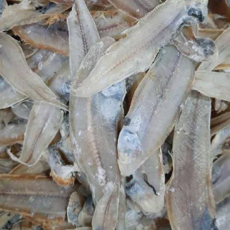 

Ikan Asin Lidah (Seafood Kering)