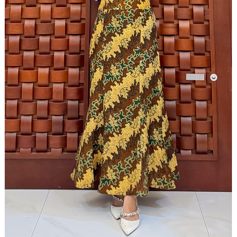 Rok batik pecah 8 panjang pfemiumi