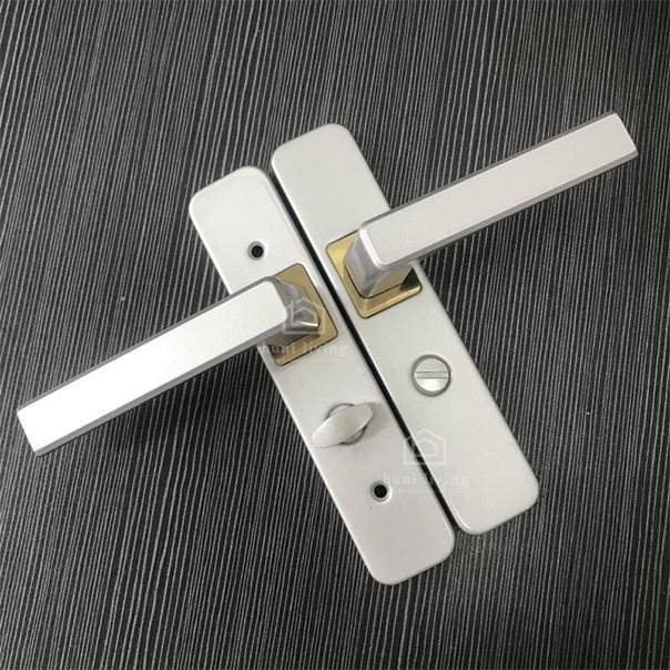 Handle Gagang Kunci Pintu Kamar Mandi Besi Emas