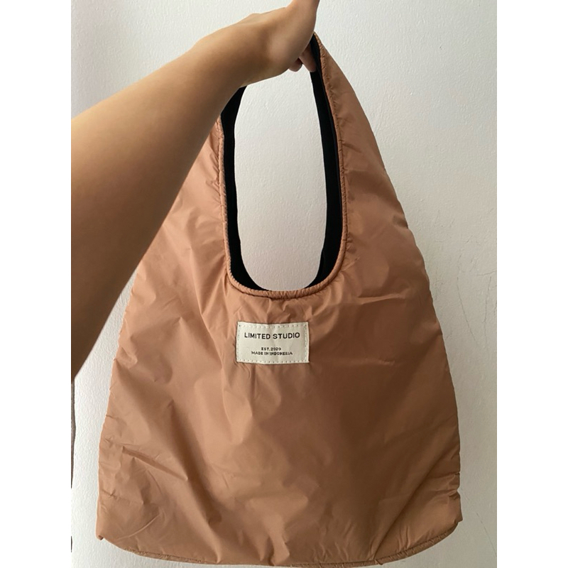 Limited Studio Bag - Medium size preloved