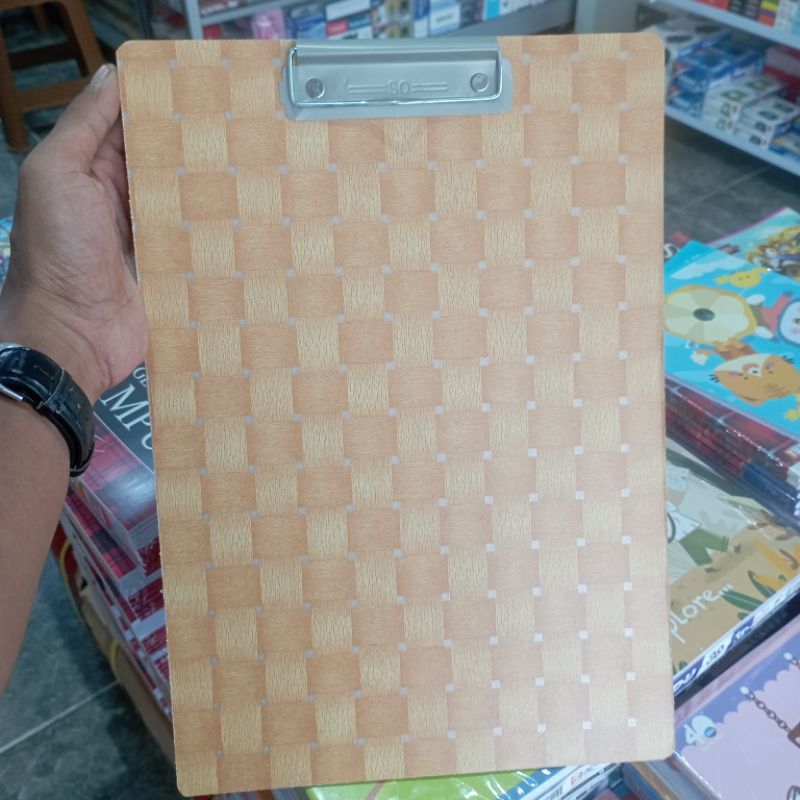 

PAPAN CLIPBOARD ALAS UJIAN ULANGAN FOLIO SERBUK KAYU MURAH
