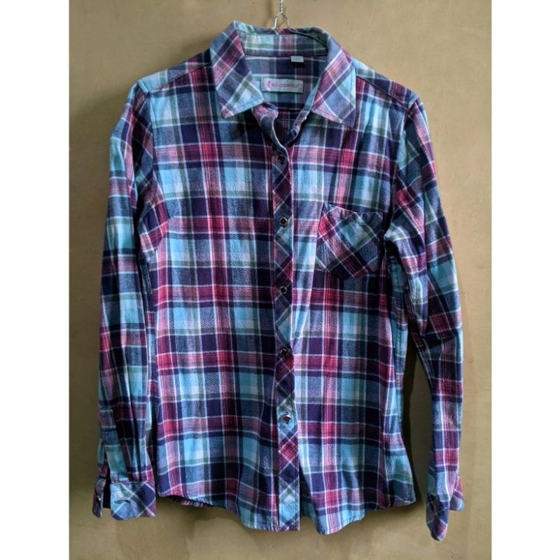 Kemeja Wanita Slimfit (preloved)